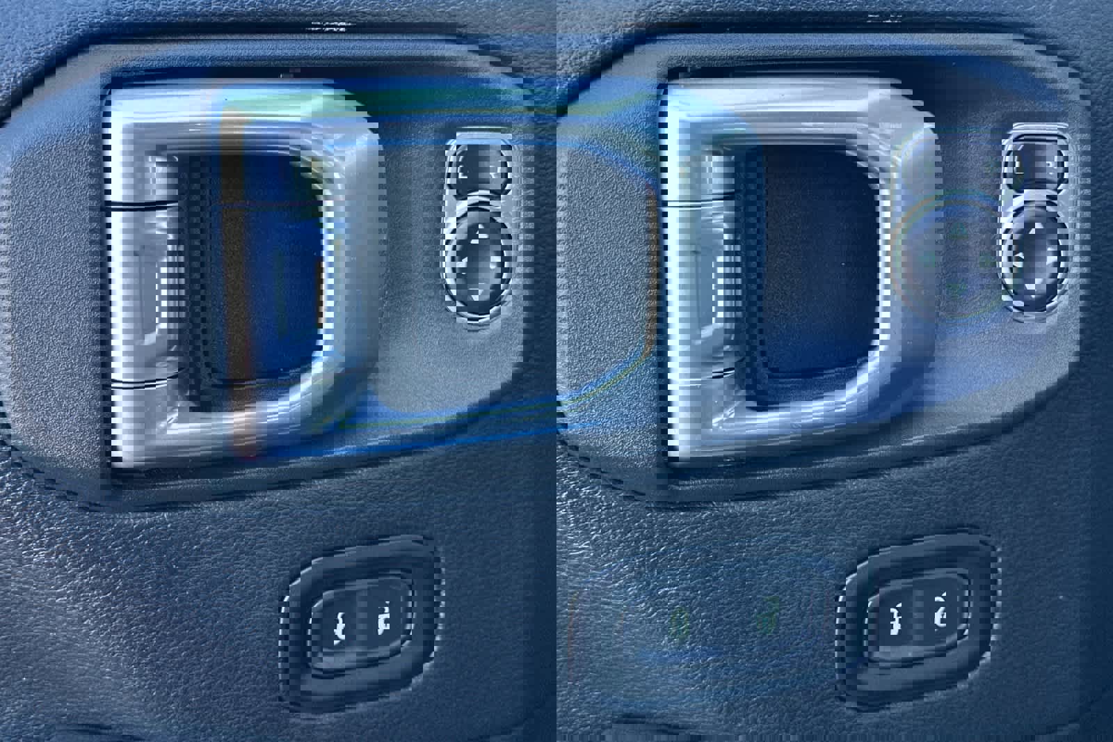 Used 2021 Jeep Wrangler Unlimited Sahara w/ Cold Weather Group image 13