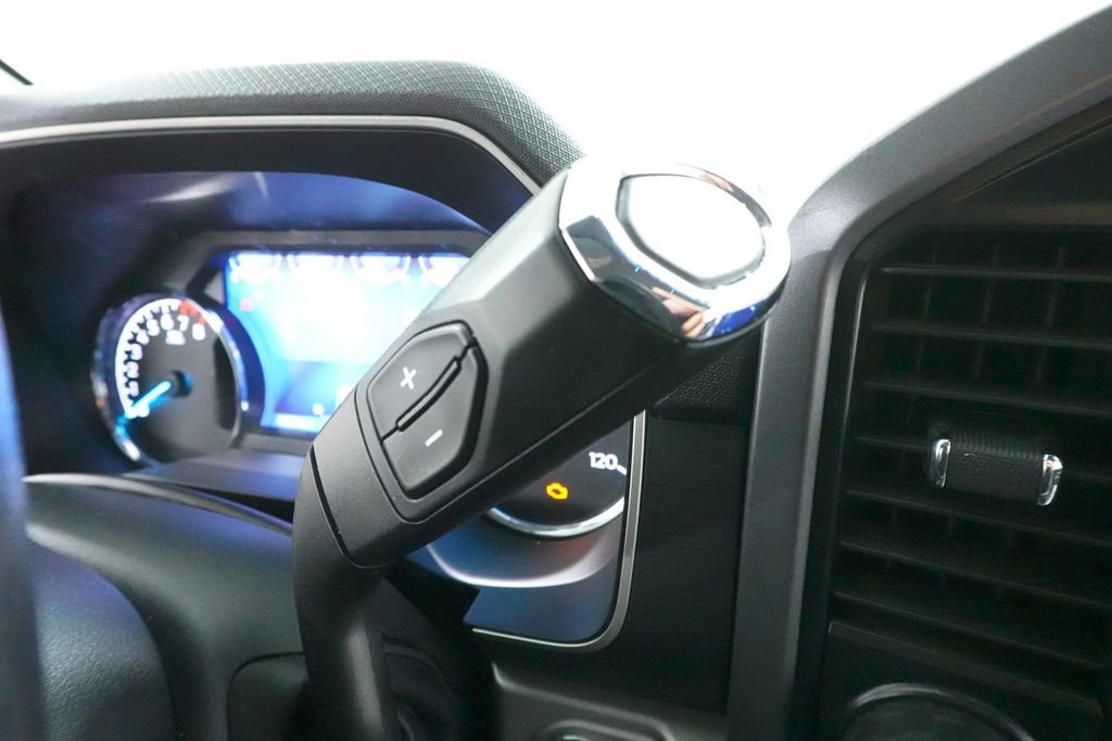 Certified 2022 Ford F150 XLT w/ Equipment Group 302A High image 17