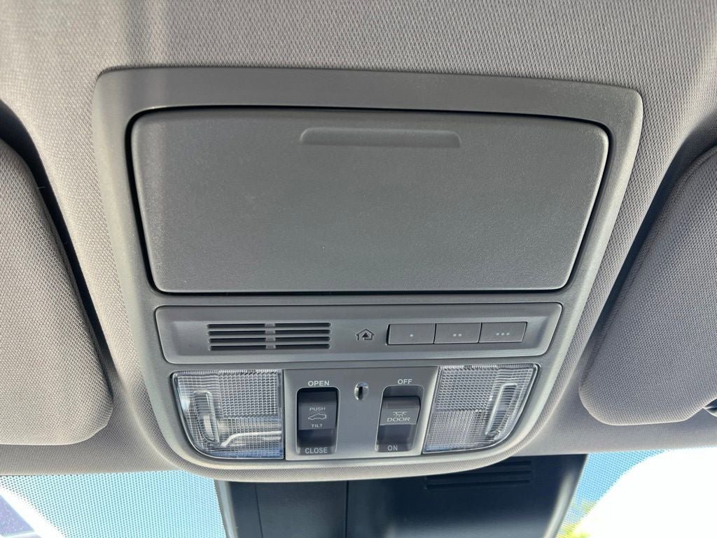 Used 2022 Honda CR-V EX-L image 36
