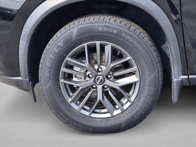 Used 2023 Nissan Rogue S FWD image 22