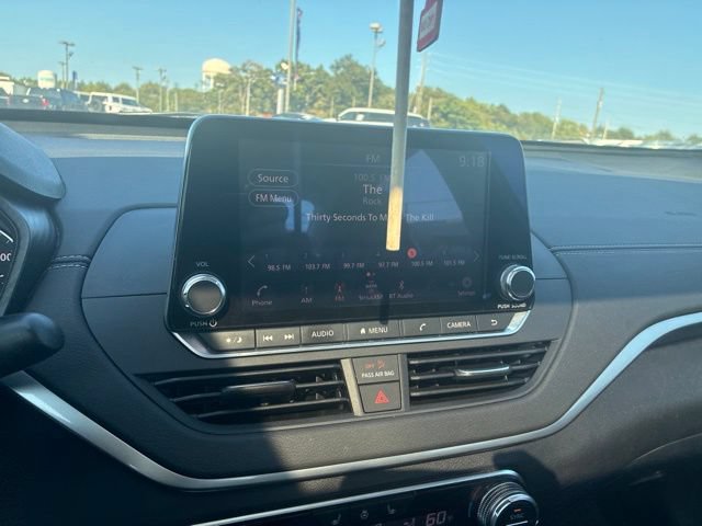 Used 2019 Nissan Altima 2.5 SV FWD image 10