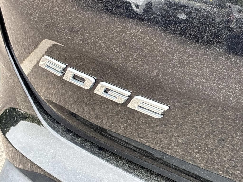 Certified 2019 Ford Edge Titanium w/ Equipment Group 301A AWD/4WD image 13