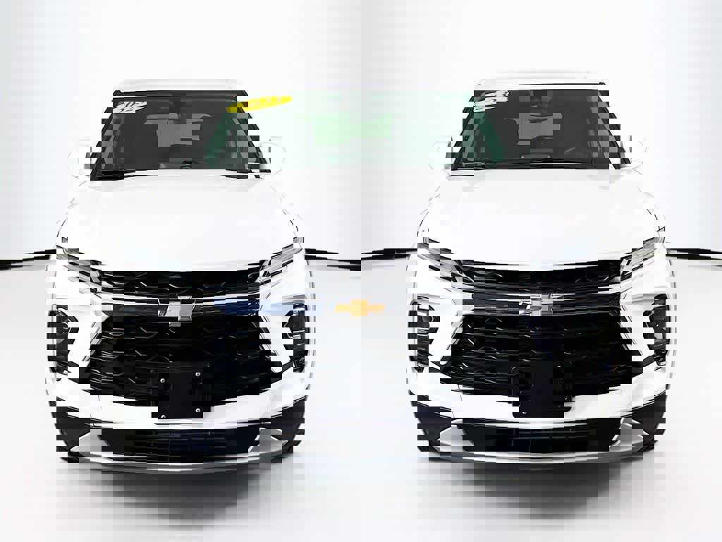 Used 2023 Chevrolet Blazer LT image 8