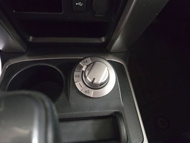 Used 2021 Toyota 4Runner SR5 AWD/4WD image 36