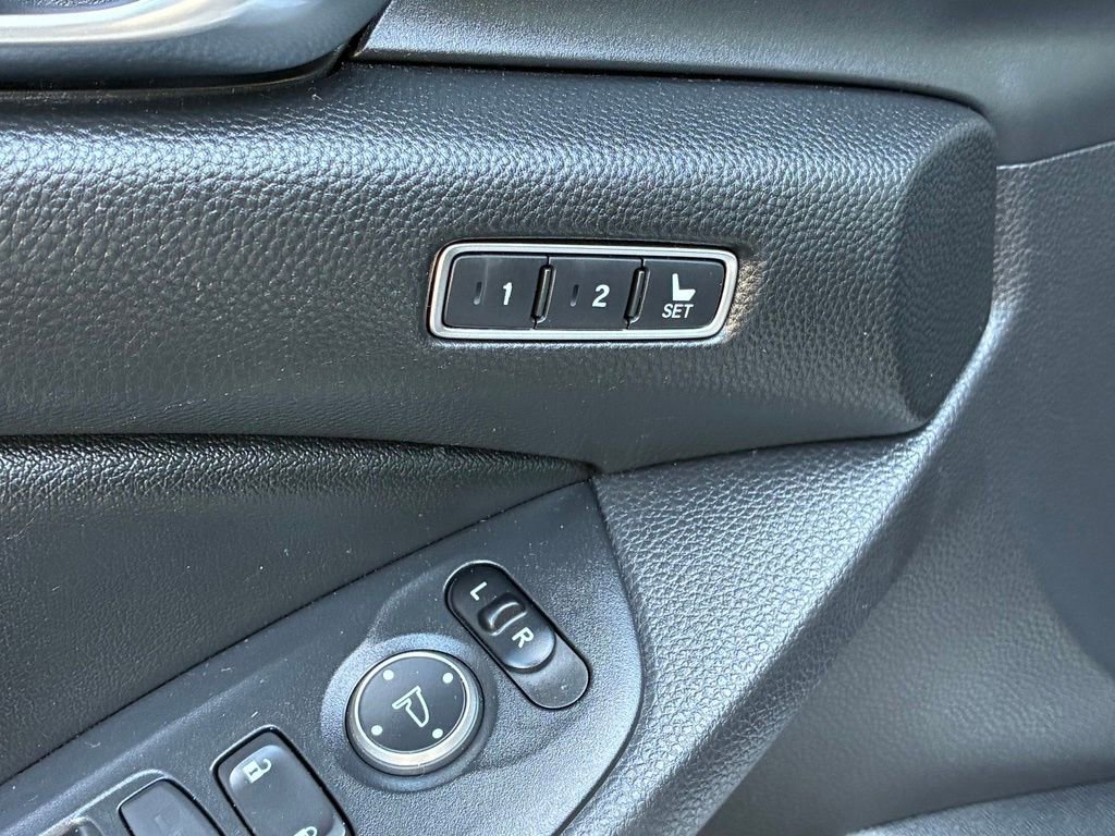 Used 2022 Honda Accord EX-L image 23