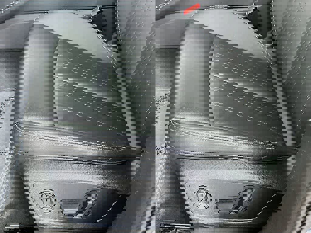 Used 2024 Audi A6 Premium Plus image 30