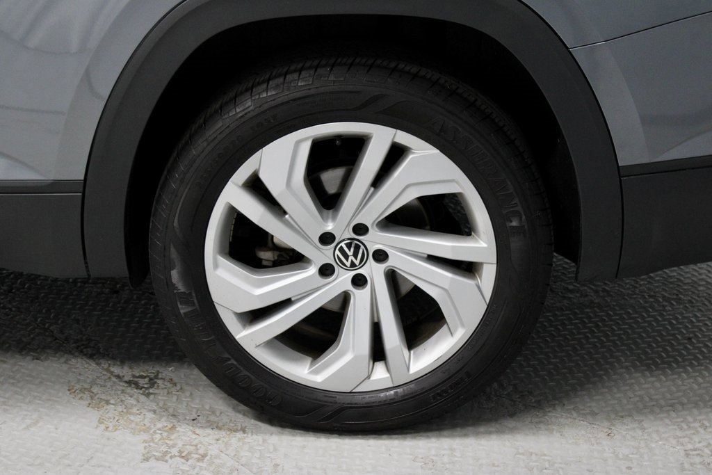 Used 2023 Volkswagen Atlas SE image 19