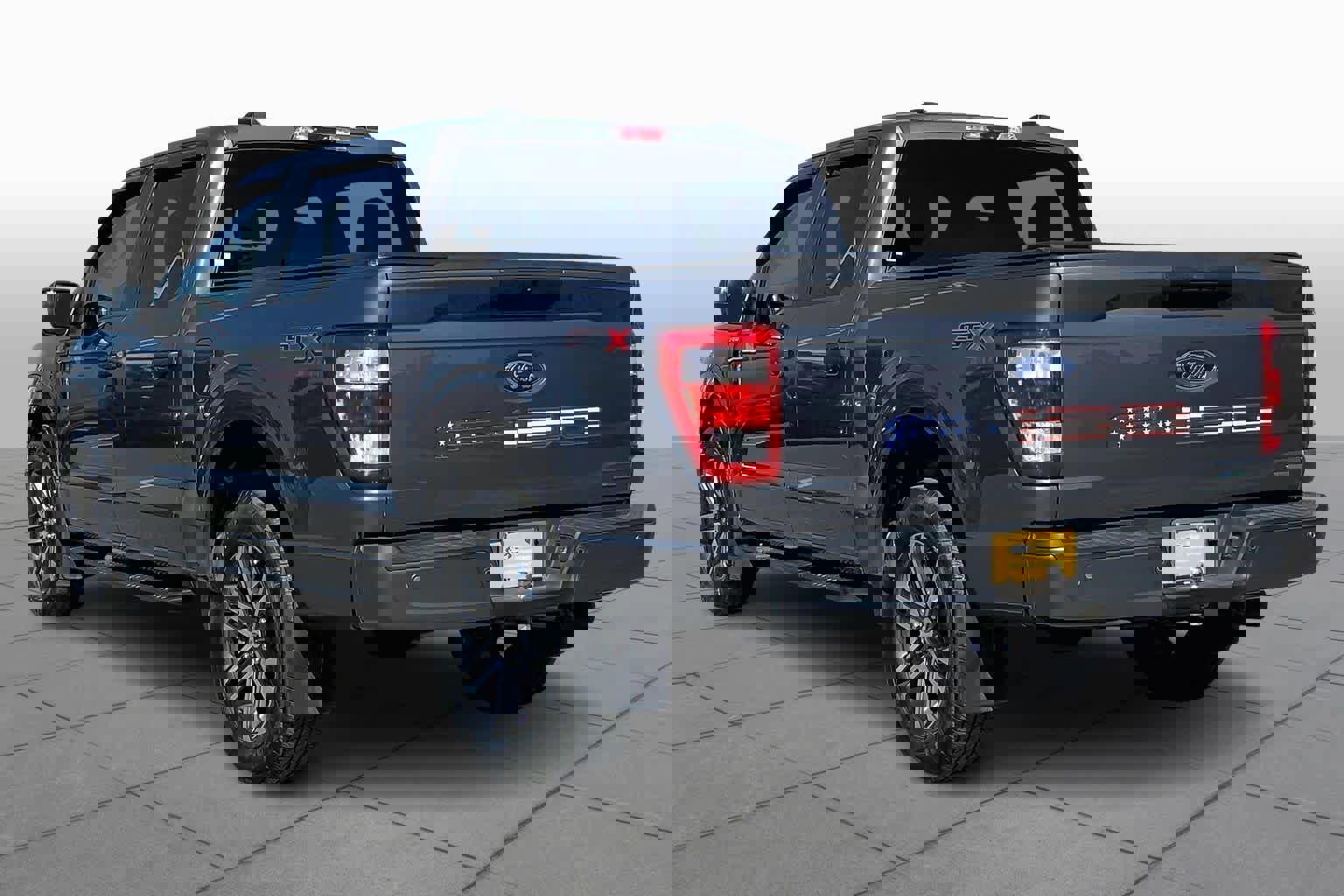 Certified 2022 Ford F150 XL w/ STX Appearance Package image 12