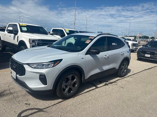 Certified 2025 Ford Escape ST-Line