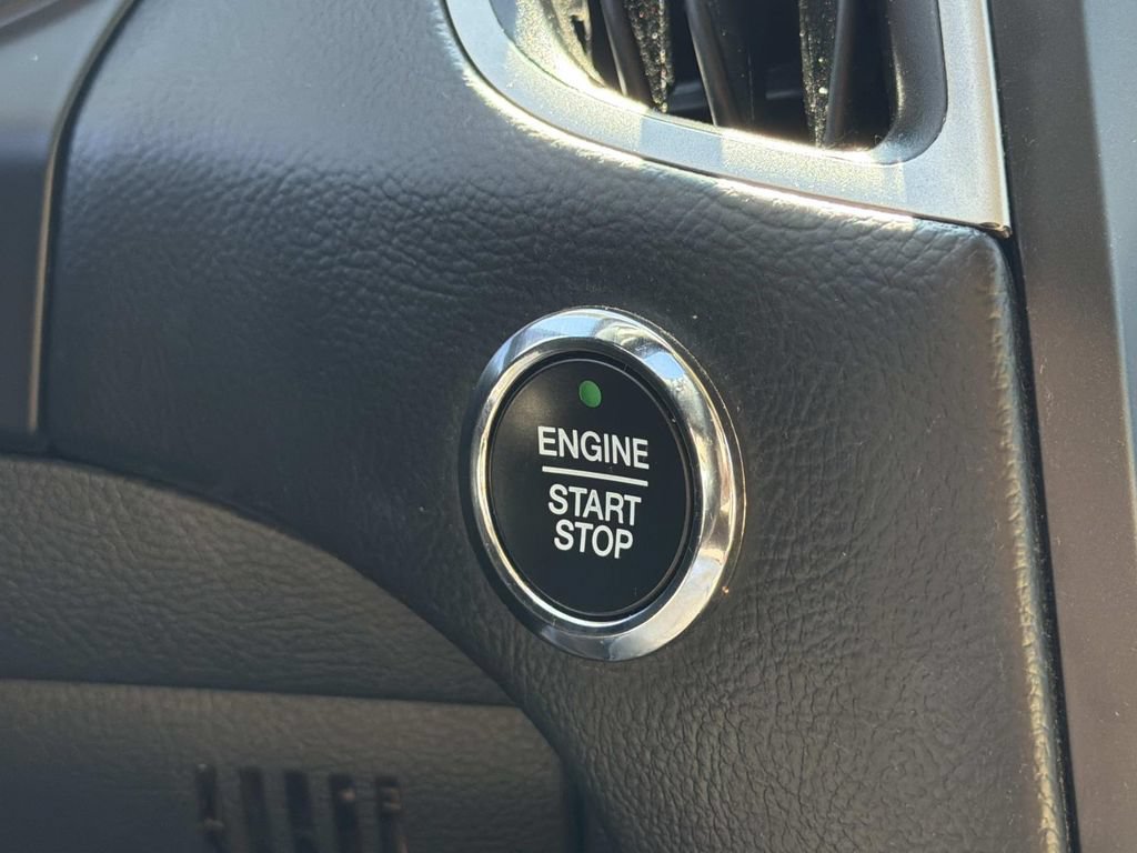 Certified 2023 Ford Edge SEL AWD/4WD image 23