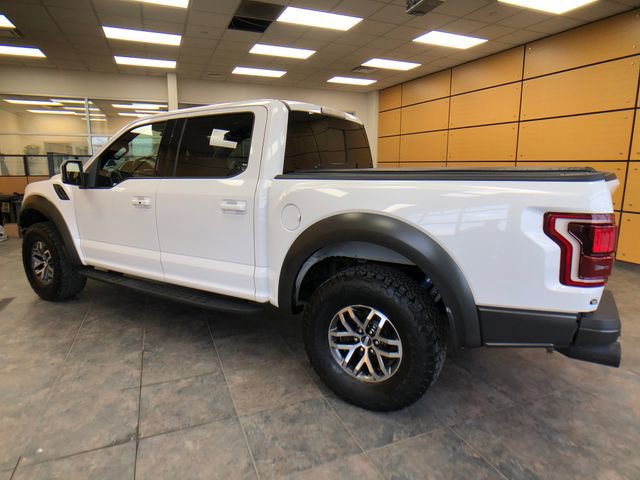 Certified 2017 Ford F150 Raptor w/ Equipment Group 802A Luxury image 4