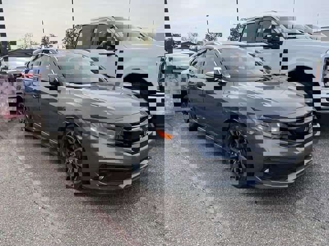 Used 2021 Honda Civic Sport image 2