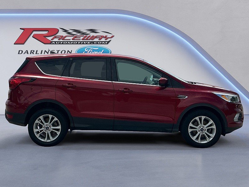 Certified 2019 Ford Escape SE FWD image 6