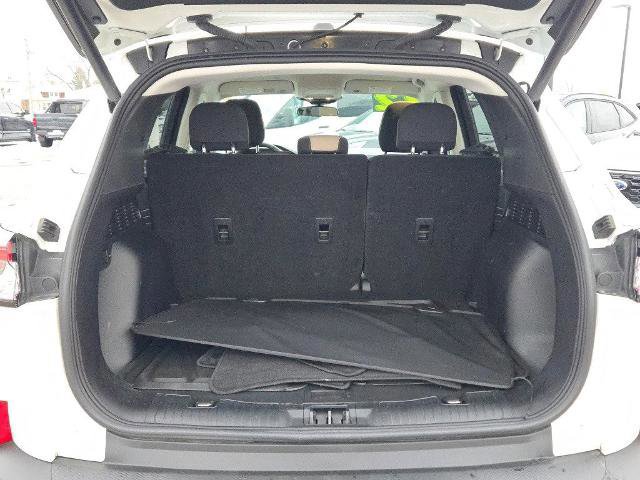 Certified 2022 Ford Escape SE w/ SE Sport Appearance Package image 13