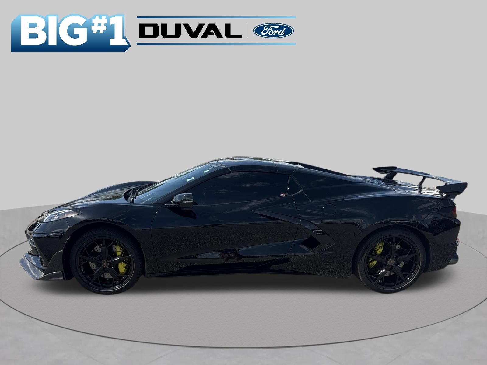 Used 2021 Chevrolet Corvette Stingray Premium Conv w/ Z51 Performance Package RWD image 3
