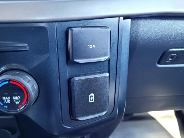 Certified 2025 Ford F150 XL RWD image 17