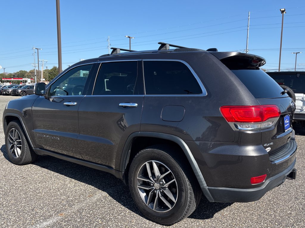 Used 2017 Jeep Grand Cherokee Limited w/ Trailer Tow Group IV AWD/4WD image 27
