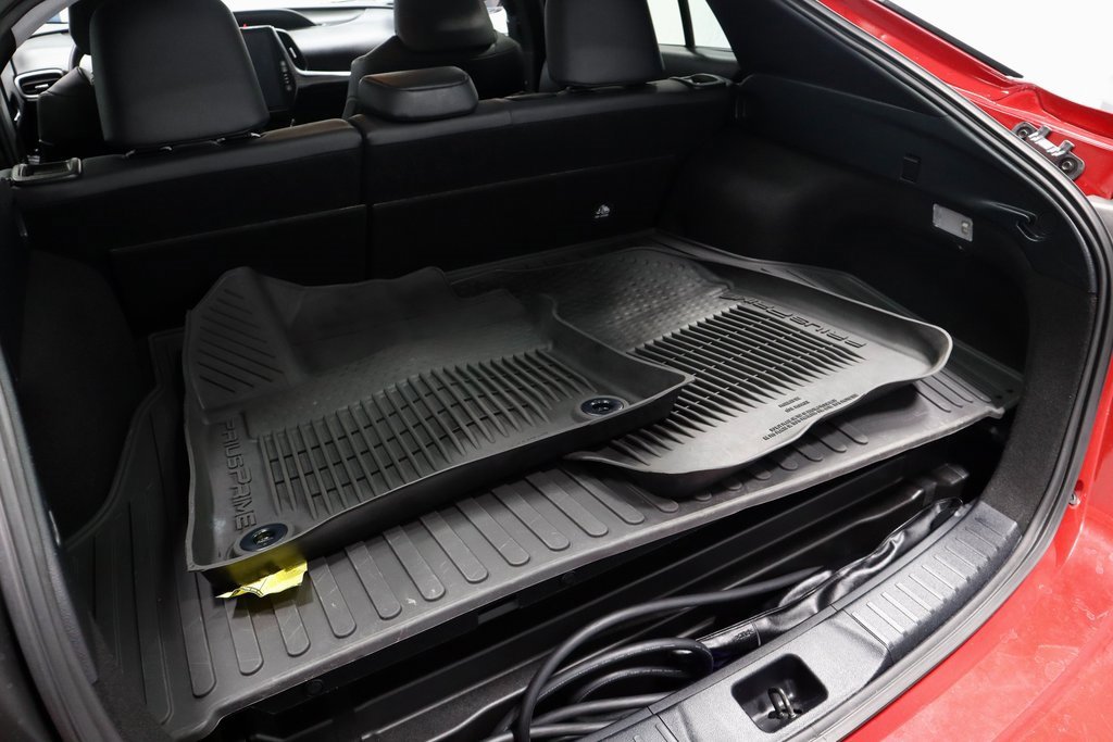 Used 2022 Toyota Prius Prime Limited image 16