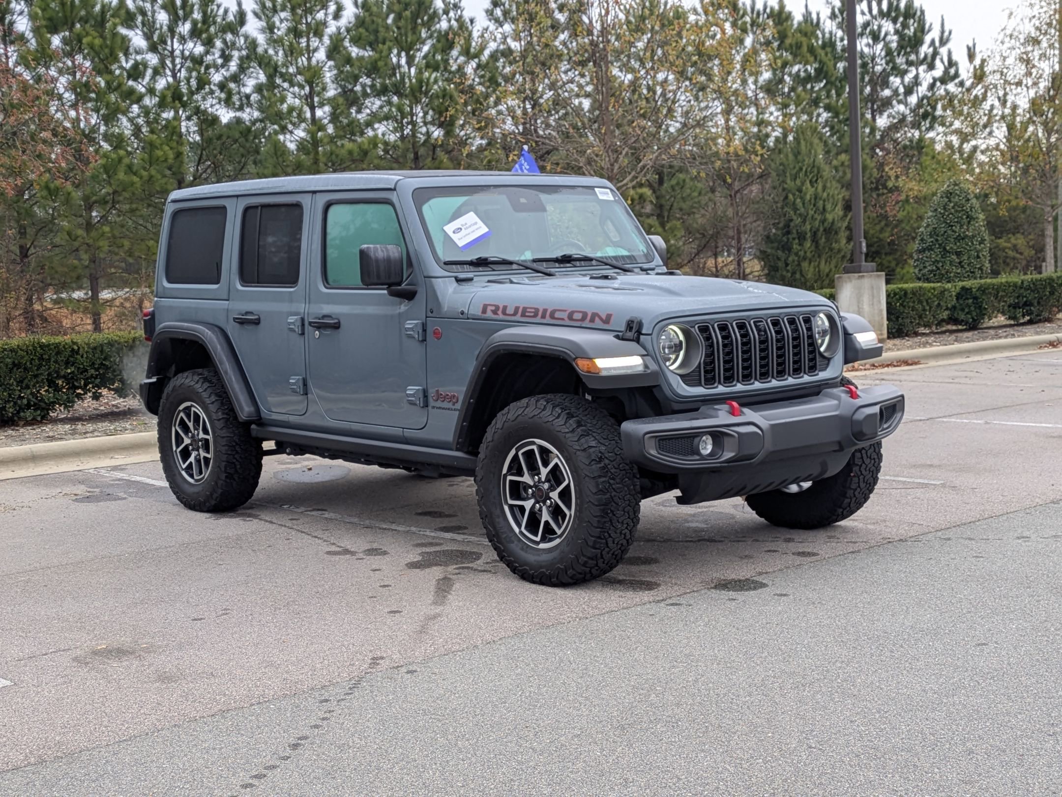 Used 2024 Jeep Wrangler Unlimited Rubicon w/ Technology Group image 1