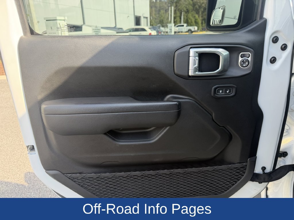 Used 2024 Jeep Wrangler Unlimited Sport AWD/4WD image 10