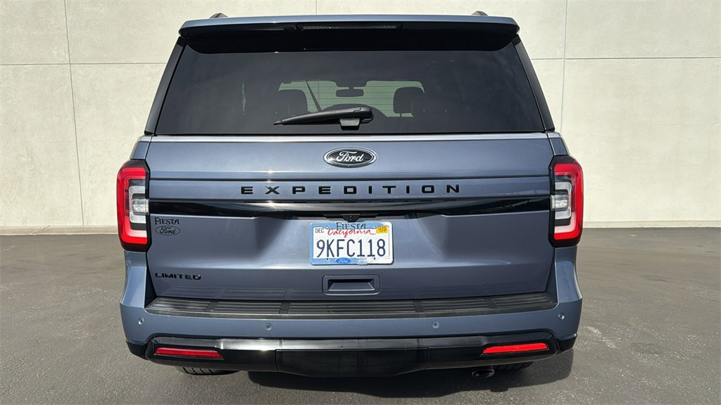 Certified 2023 Ford Expedition Limited image 3