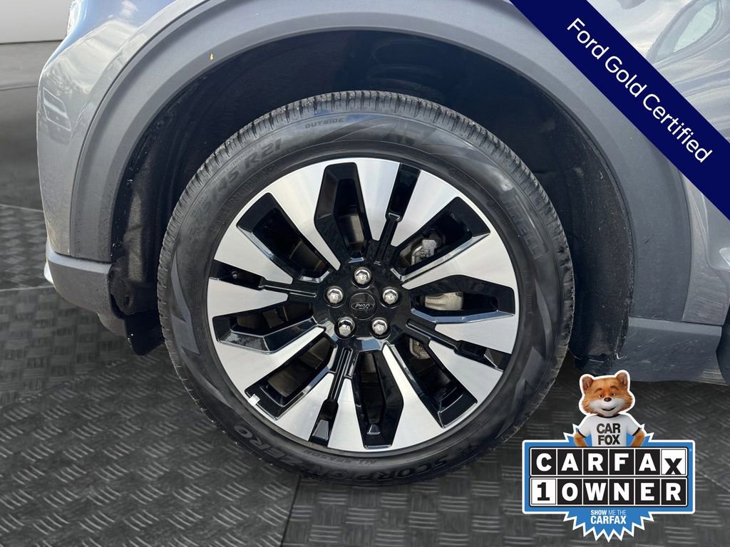 Certified 2025 Ford Explorer Platinum w/ LUX Leather Package AWD/4WD image 19