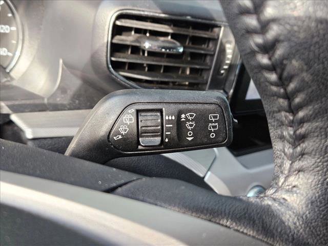 Certified 2023 Ford Explorer XLT w/ Equipment Group 202A image 15