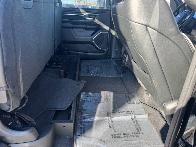 Used 2025 RAM 1500 Laramie w/ Sport Appearance Package image 35