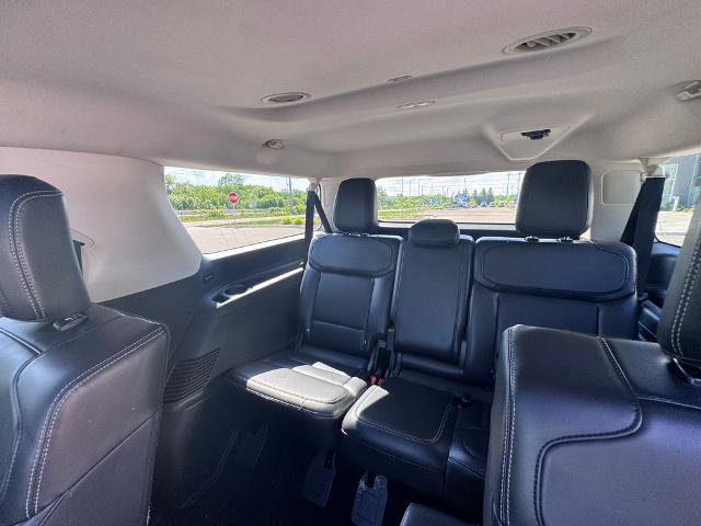 Certified 2025 Ford Expedition Max Platinum AWD/4WD image 30