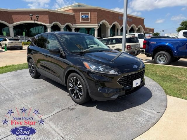Certified 2022 Ford Escape SE w/ SE Sport Appearance Package FWD video 1