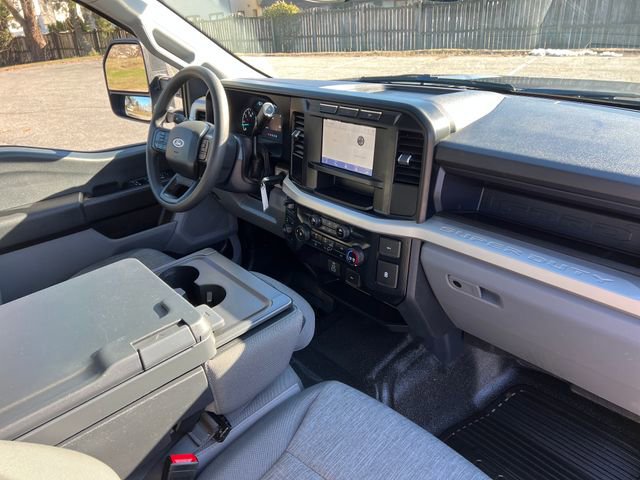 Certified 2023 Ford F250 XL w/ Snow Plow Prep Package image 40