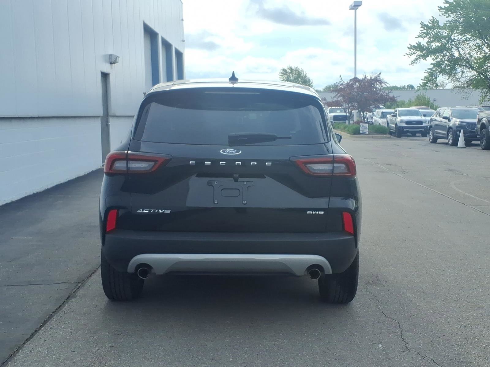 Certified 2023 Ford Escape Active w/ Tech Pack #2 AWD/4WD image 5