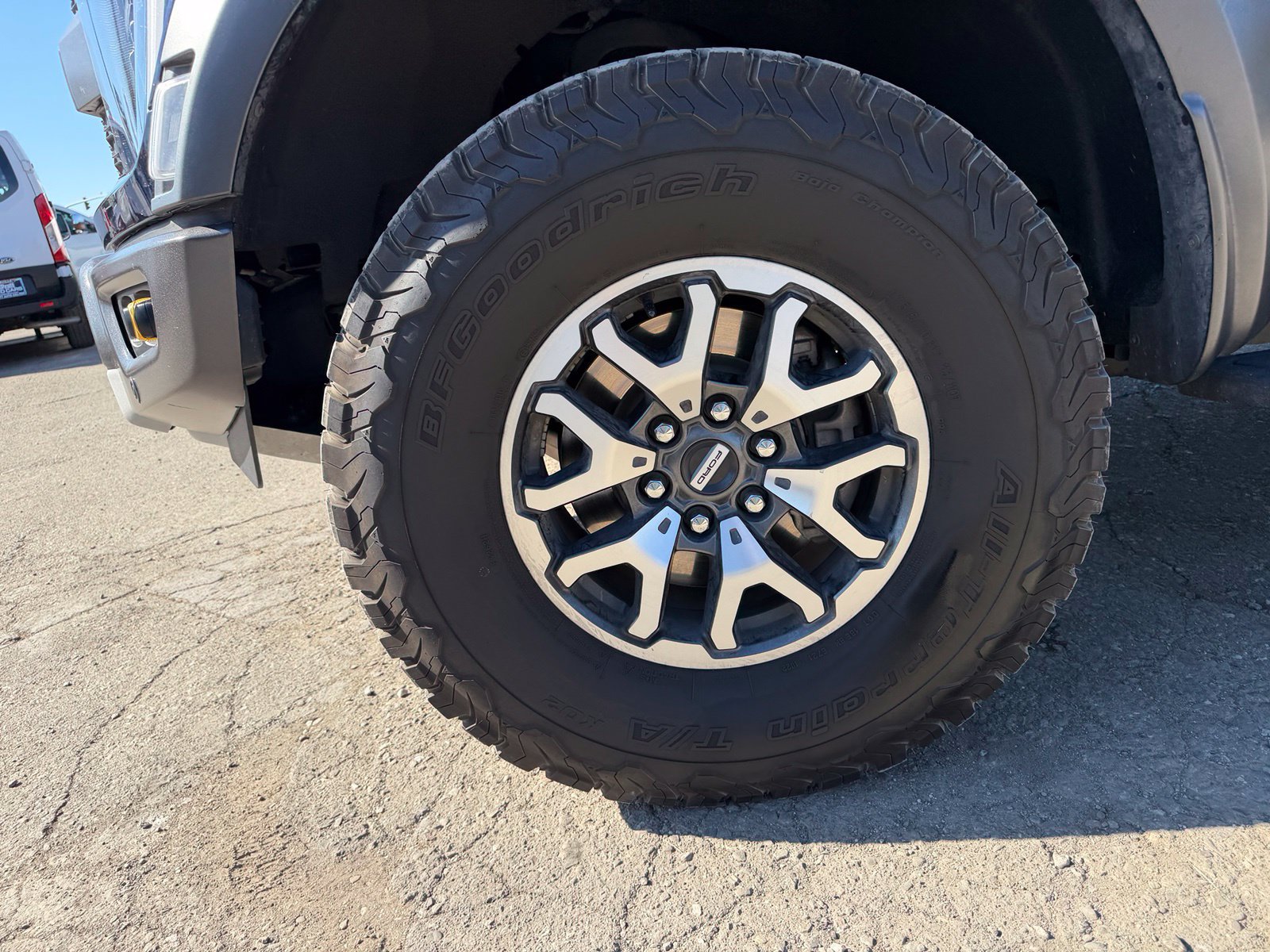 Certified 2022 Ford F150 Raptor w/ Equipment Group 801A High AWD/4WD image 9