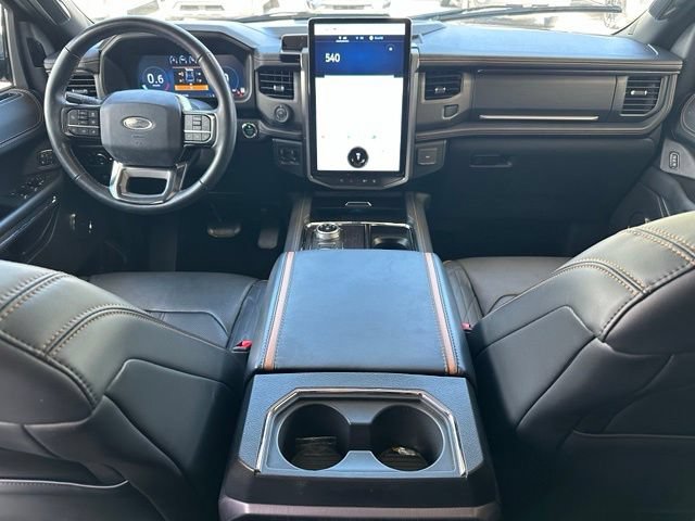 Certified 2024 Ford Expedition Platinum AWD/4WD image 12