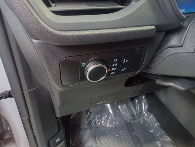 Certified 2025 Ford Escape Active AWD/4WD image 28
