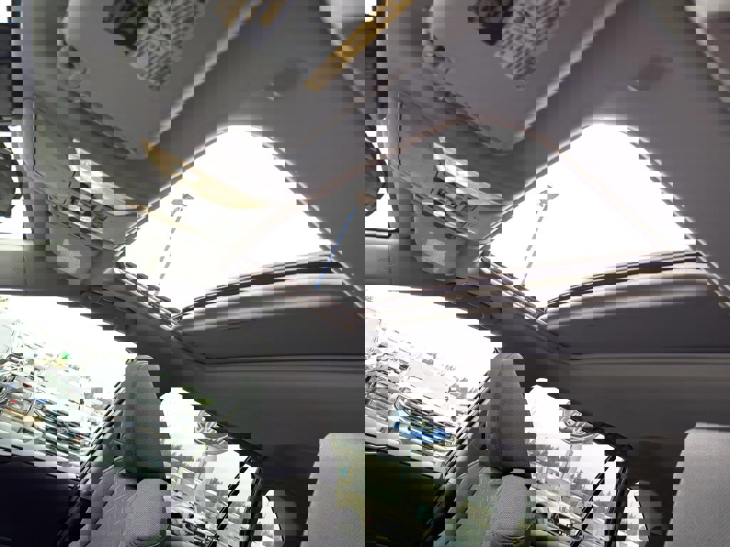 Used 2024 Toyota RAV4 XLE w/ Convenience Package image 25