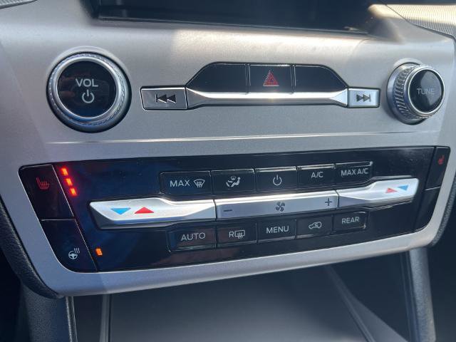 Certified 2022 Ford Explorer XLT w/ Equipment Group 202A image 28