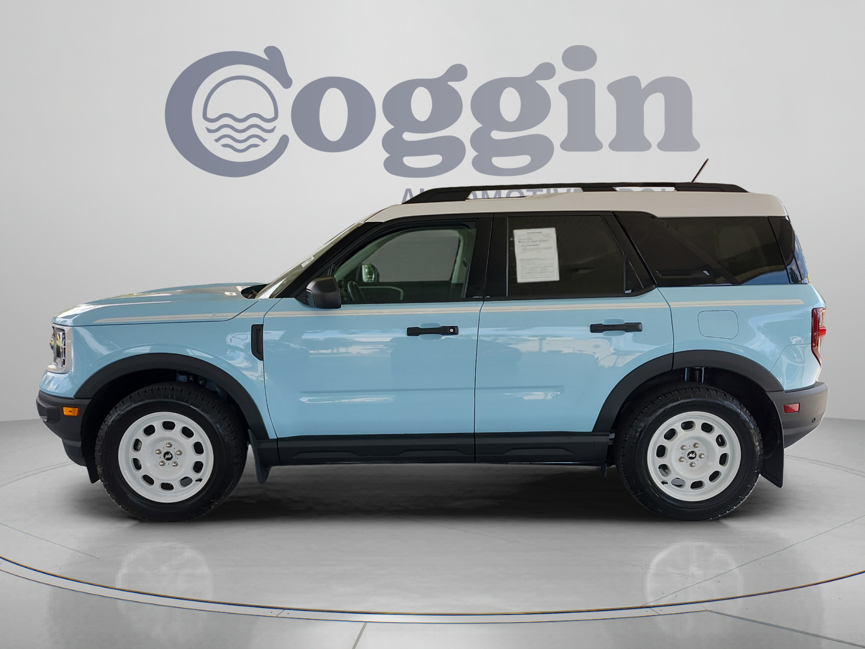 Certified 2024 Ford Bronco Sport Heritage w/ Heritage Convenience Package AWD/4WD image 2