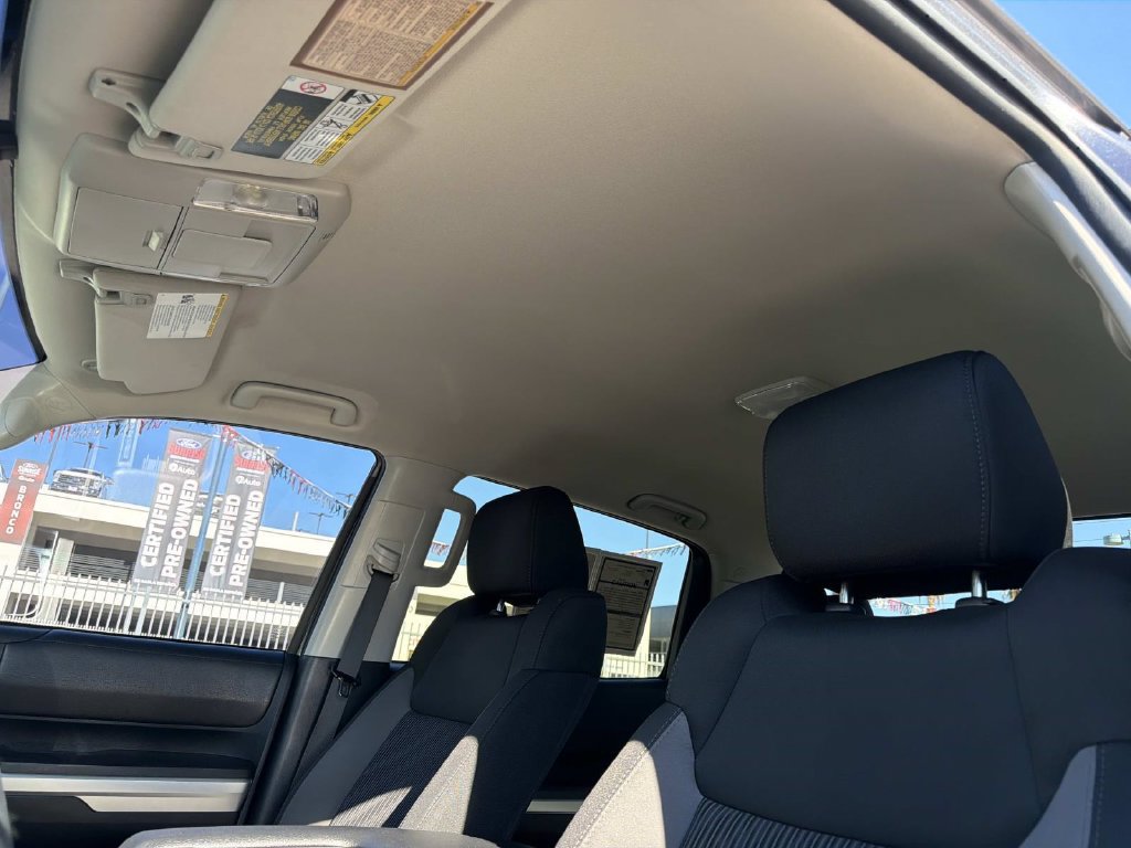 Used 2017 Toyota Tundra SR5 AWD/4WD image 18
