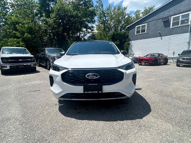 Certified 2023 Ford Escape ST-Line w/ Tech Pack #1 AWD/4WD image 7