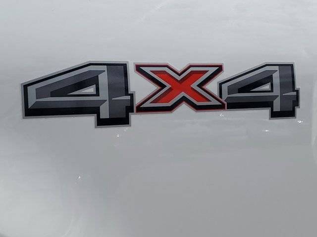 Certified 2022 Ford F150 XLT w/ Equipment Group 302A High image 11