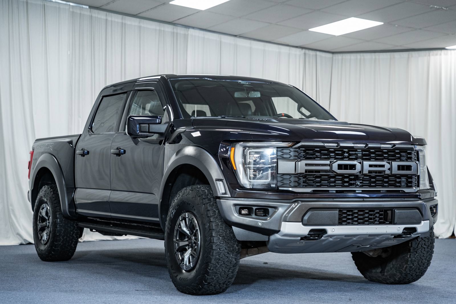 Certified 2022 Ford F150 Raptor w/ Raptor 37 Performance Package image 1