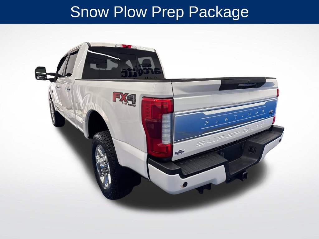Certified 2019 Ford F350 Platinum w/ Platinum Ultimate Package AWD/4WD image 3