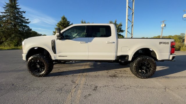 Certified 2024 Ford F250 Lariat w/ Lariat Ultimate Package AWD/4WD image 5