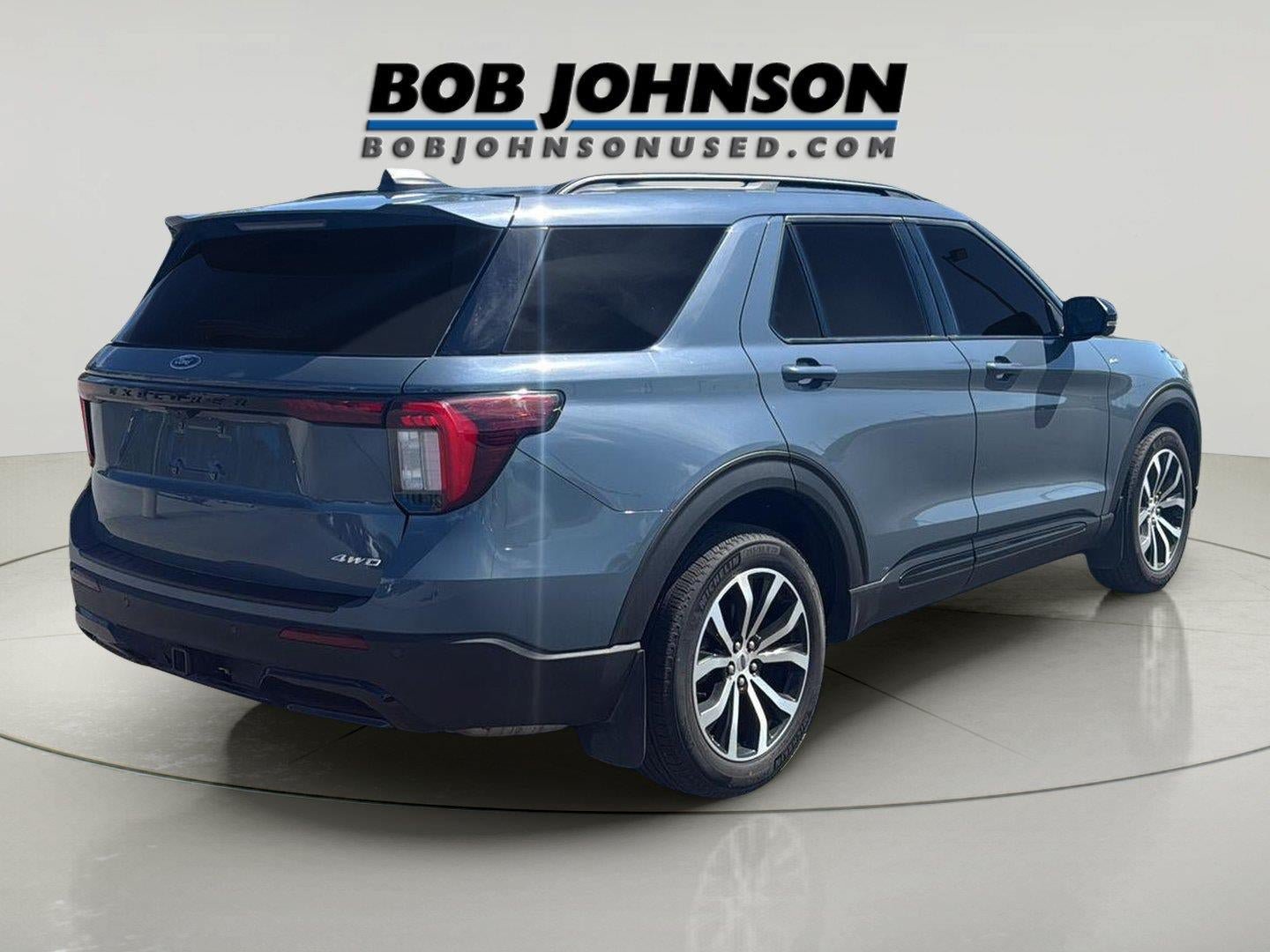Certified 2025 Ford Explorer ST-Line AWD/4WD image 7