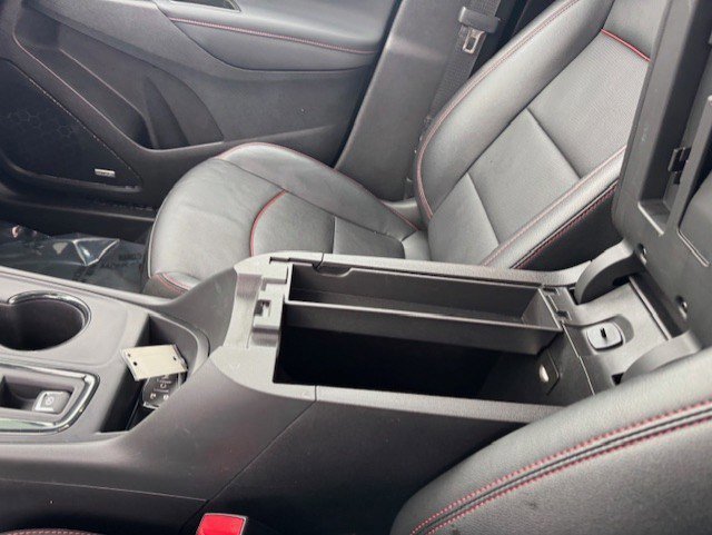 Used 2023 Chevrolet Equinox RS w/ RS Leather Package image 24