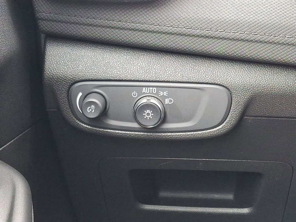 Used 2025 Chevrolet TrailBlazer LT image 26