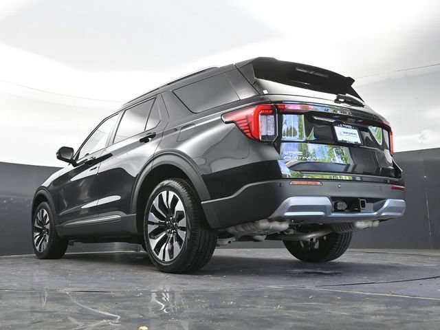 Certified 2025 Ford Explorer Platinum w/ LUX Leather Package AWD/4WD image 39