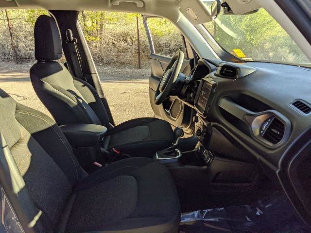 Used 2023 Jeep Renegade Latitude AWD/4WD image 22