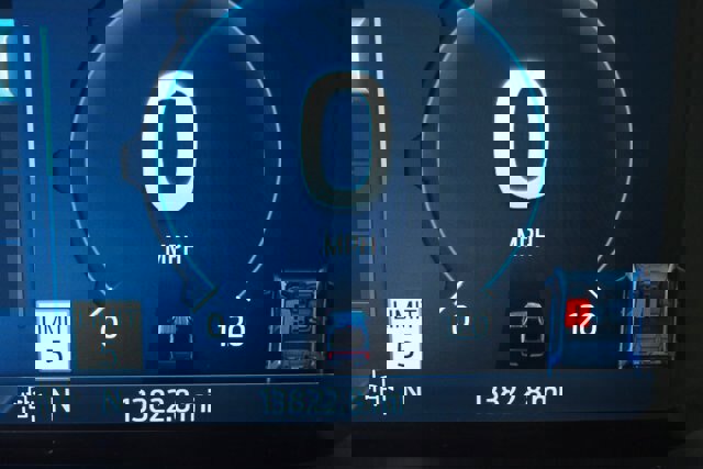 Certified 2025 Ford F150 Lightning Platinum image 30